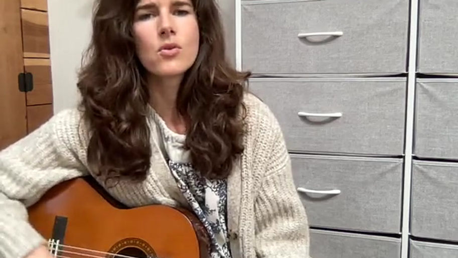 Stefanie plays Be beautiful